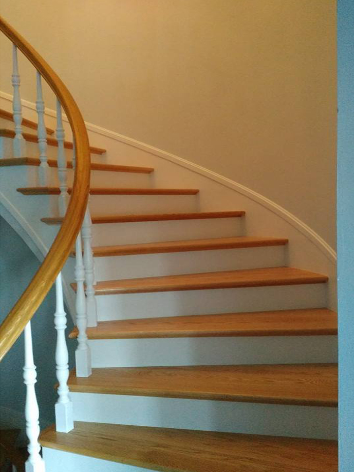 11220Curved Staircase completed by Scotia Stairs Limited